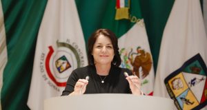Gabriela Félix exige mayor presupuesto para la UNISON en 2026