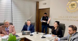 Aprueba Comisión de Salud dictamen para la implementación de telemedicina La Comisión de Salud del Congreso de Estado aprobó por unanimidad el dictamen para la implementación de telemedicina en la entidad.