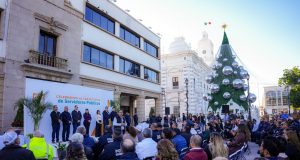 Reconocen a 185 trabajadores del Ayuntamiento de Hermosillo por años de servicio El alcalde Antonio “Toño” Astiazarán encabezó la entrega de reconocimientos a 185 empleadas y empleados del Ayuntamiento de Hermosillo.