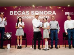 Alfonso Durazo impulsa el mayor programa de becas en Sonora El gobernador Alfonso Durazo Montaño anunció que este año la inversión en becas educativas alcanzará los mil millones de pesos.