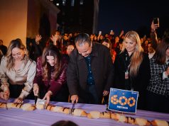 Hermosillo rompe récord con la Rosca de Reyes más grande Miles de familias disfrutaron la Rosca de Reyes más grande de la H, la cual alcanzó 600 metros de longitud.