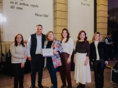 Hermosillo reconoce talento en exposición sobre discapacidad El alcalde Antonio Astiazarán y su esposa Patricia Ruibal Zaragoza, presidenta del DIF Hermosillo, encabezaron el reconocimiento a los participantes de la cuarta edición de Una Mirada a la Discapacidad.