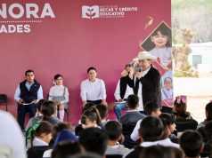 Durazo impulsa proyectos hidráulicos y becas en municipios El gobernador Alfonso Durazo Montaño encabezó una gira de trabajo, donde entregó proyectos de infraestructura hidráulica y apoyos educativos.